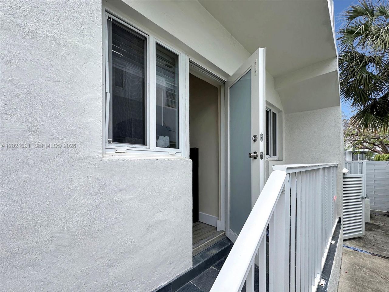 965 Bay Dr , Unit 2, Miami Beach, FL 33141 Photo