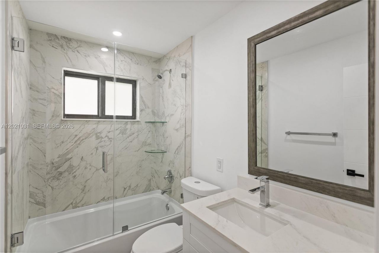 3743 NE 16th Ter , Pompano Beach, FL 33064 Photo