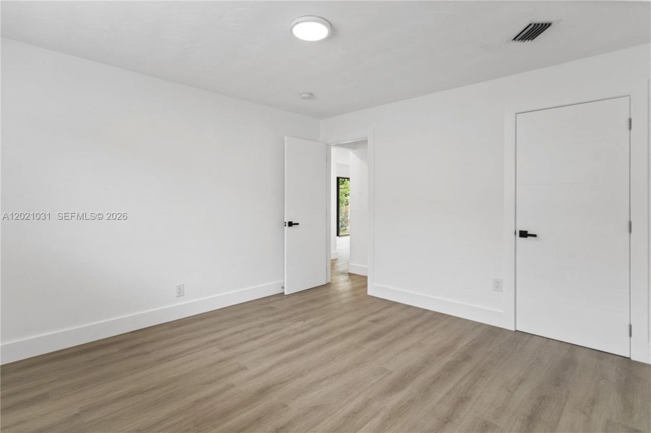 3743 NE 16th Ter , Pompano Beach, FL 33064 Photo