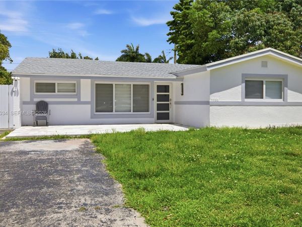 7051 SW 29th St , Miramar, FL 33023