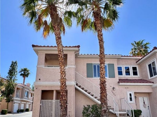 251 S Green Valley Parkway, Unit 2421, Henderson, NV 89012