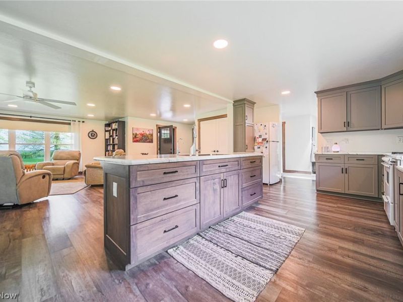 6401 E Moreland Road, Fredericksburg, OH 44627 Photo 14