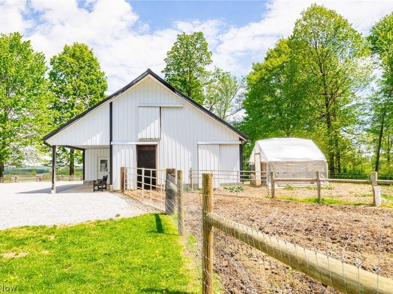 6401 E Moreland Road, Fredericksburg, OH 44627 Photo 8