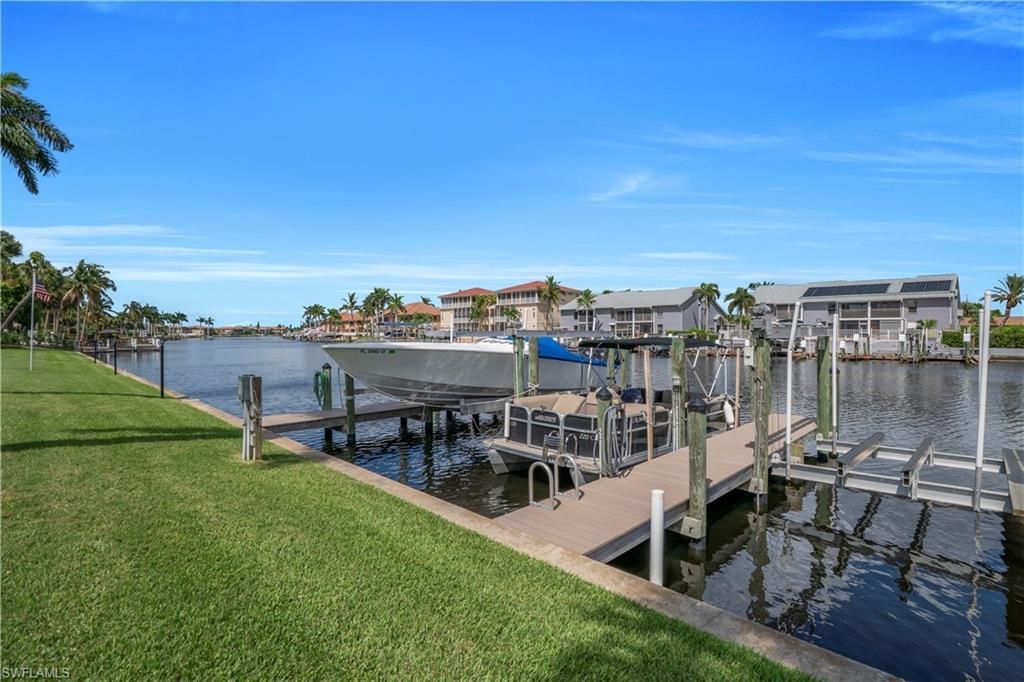 4613 SE 5th Ave , Unit 210, Cape Coral, FL 33904 Photo