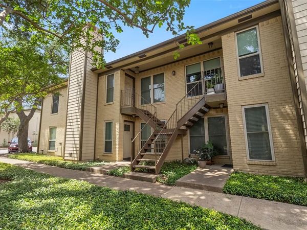 10650 Steppington Drive, Unit 211, Dallas, TX 75230
