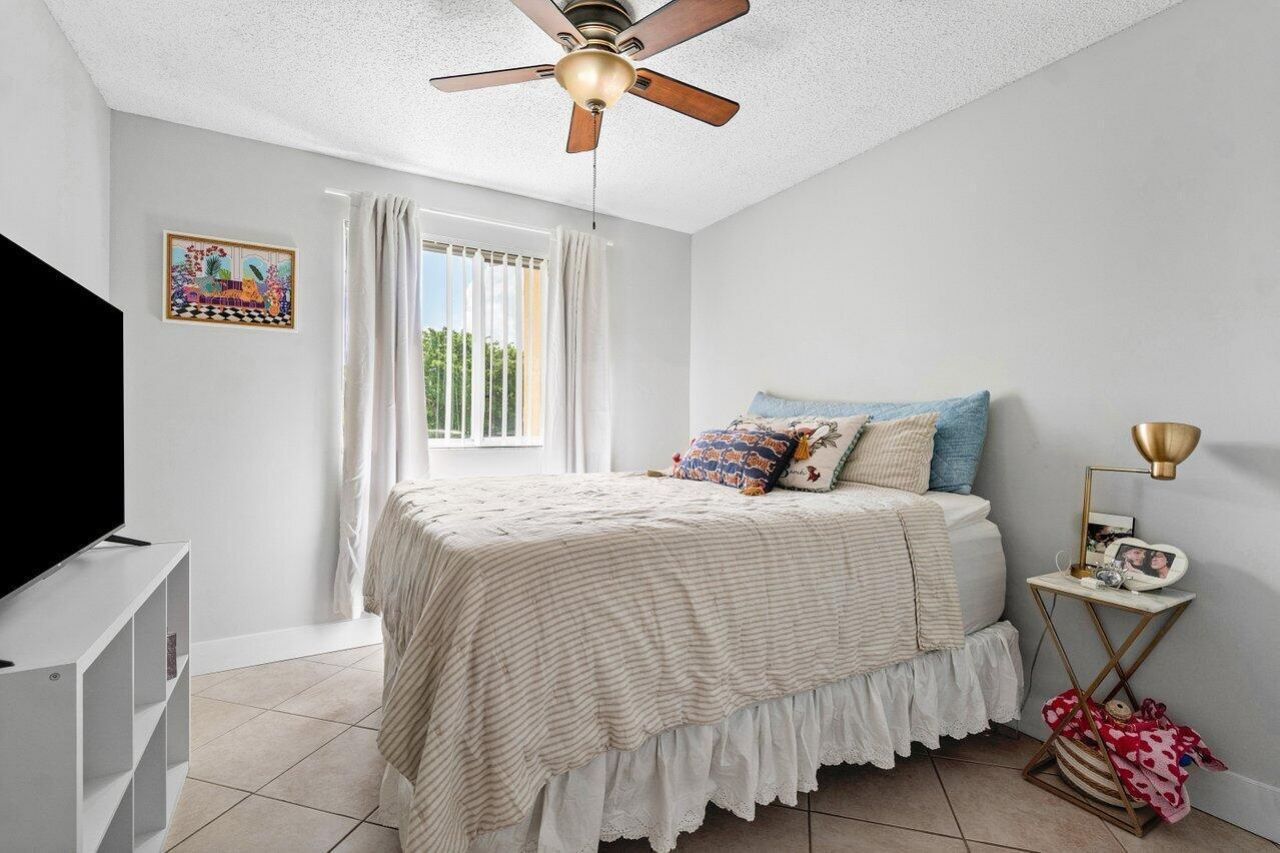 2620 S University Drive, Unit 309, Davie, FL 33328 Photo