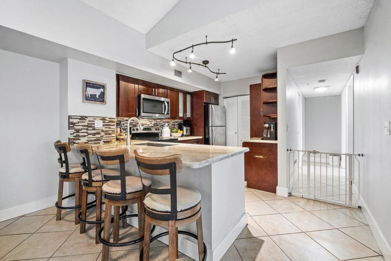 2620 S University Drive, Unit 309, Davie, FL 33328 Photo