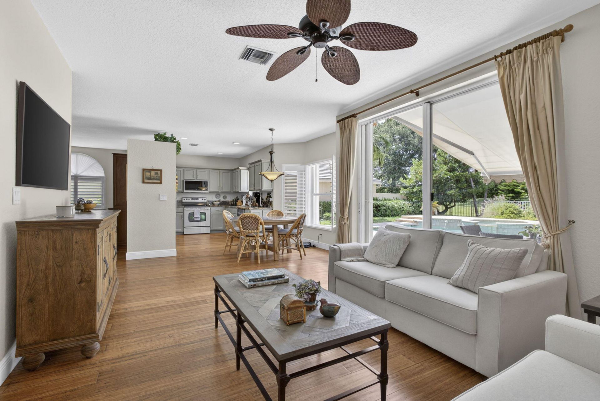 4017 Bluff Harbor Way, Wellington, FL 33449 Photo