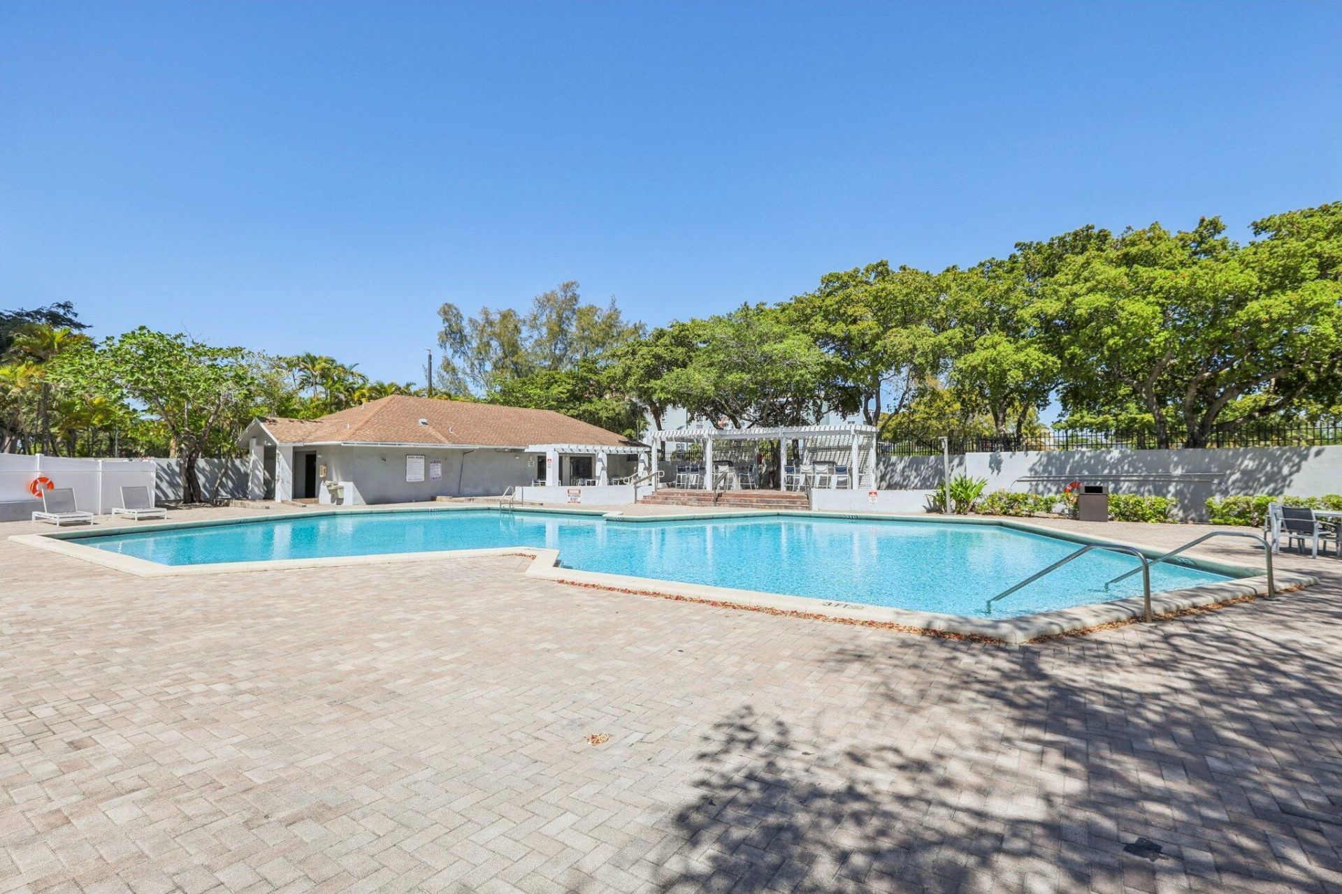 1470 NE 123rd Street, Unit A1107, North Miami, FL 33161 Photo