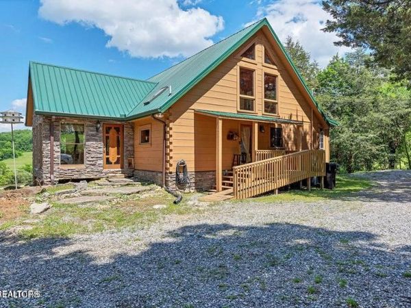 3560 Old Lowe's Ferry Rd, Louisville, TN 37777