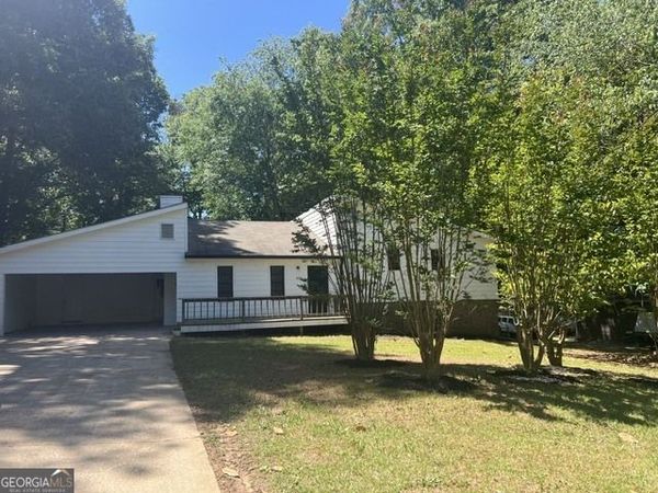 6061 Ridge Way, Douglasville, GA 30135