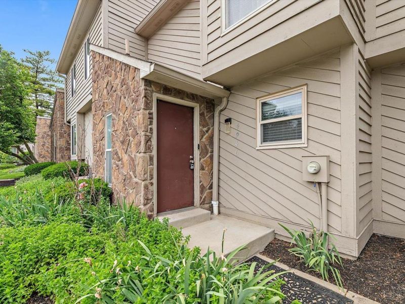 4946 Columbia Circle, West Chester, OH 45011 Photo 1