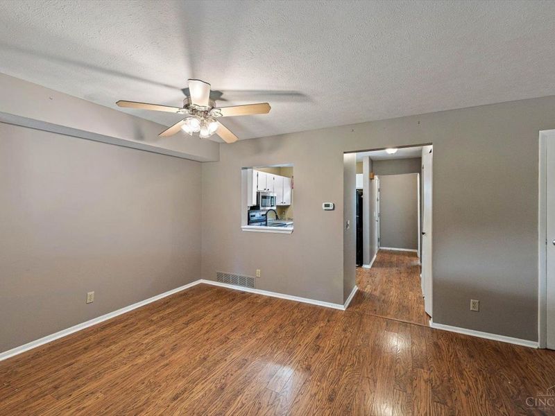 4946 Columbia Circle, West Chester, OH 45011 Photo 5