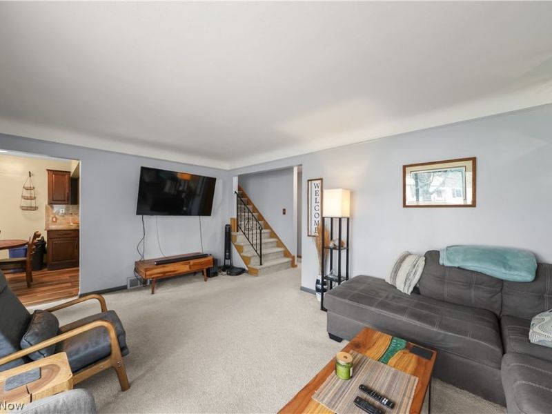 14902 James Avenue, Maple Heights, OH 44137 Photo 3