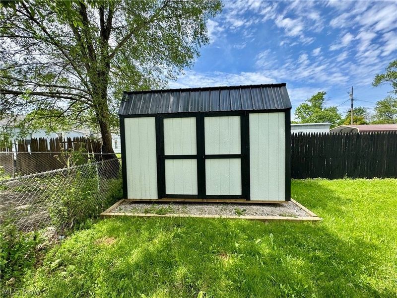 2310 Harmon Street NE, Canton, OH 44705 Photo 33