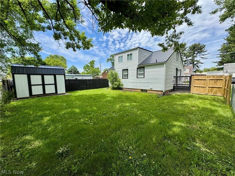 2310 Harmon Street NE, Canton, OH 44705 Photo 34