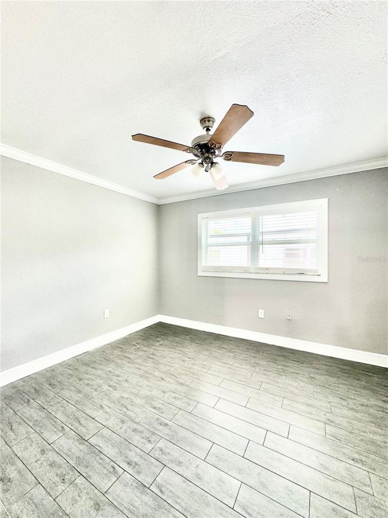 1921 Dr Martin Luther King Jr Street N, Saint Petersburg, FL 33704 Photo