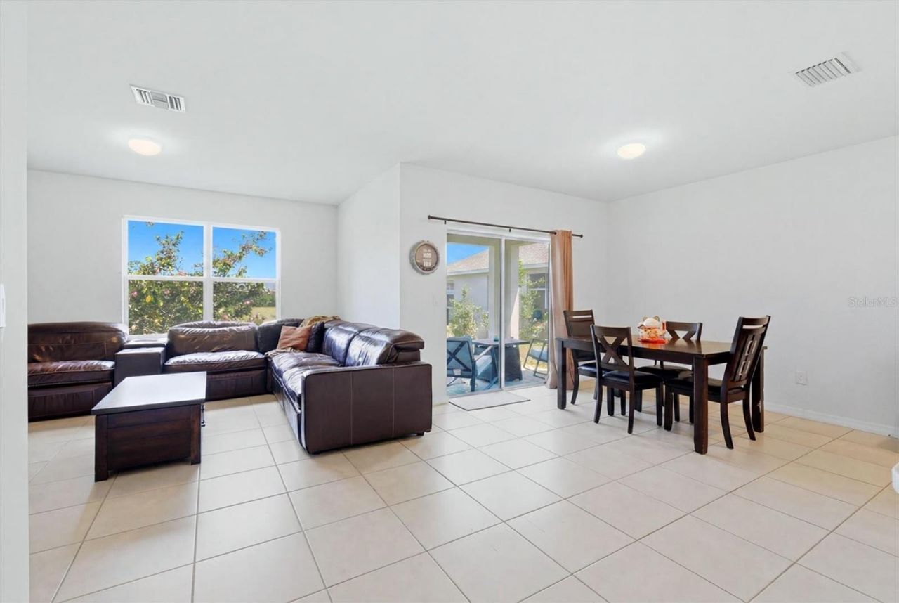 258 Rio De Janeiro Avenue, Punta Gorda, FL 33983 Photo