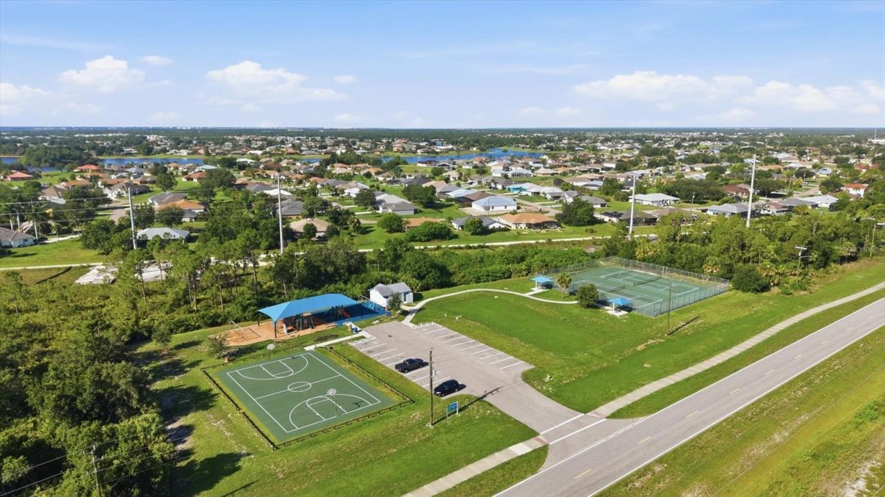 258 Rio De Janeiro Avenue, Punta Gorda, FL 33983 Photo