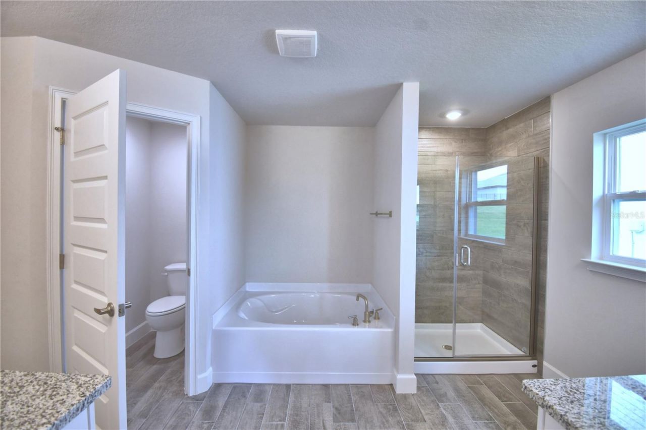5421 Waterside Drive , Auburndale, FL 33823 Photo