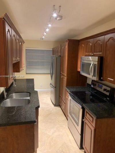 1100 NE 1st Ct , Unit 116, Hallandale Beach, FL 33009 Photo