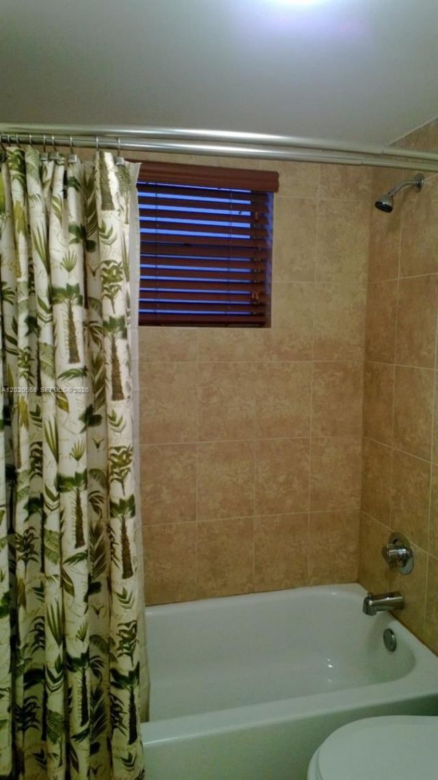1100 NE 1st Ct , Unit 116, Hallandale Beach, FL 33009 Photo