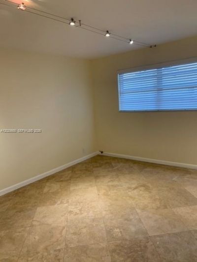 1100 NE 1st Ct , Unit 116, Hallandale Beach, FL 33009 Photo
