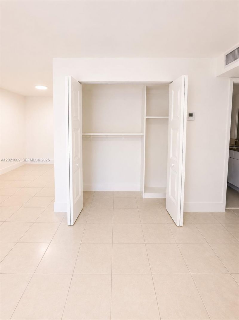 7160 Fairway Dr , Unit J16, Miami Lakes, FL 33014 Photo