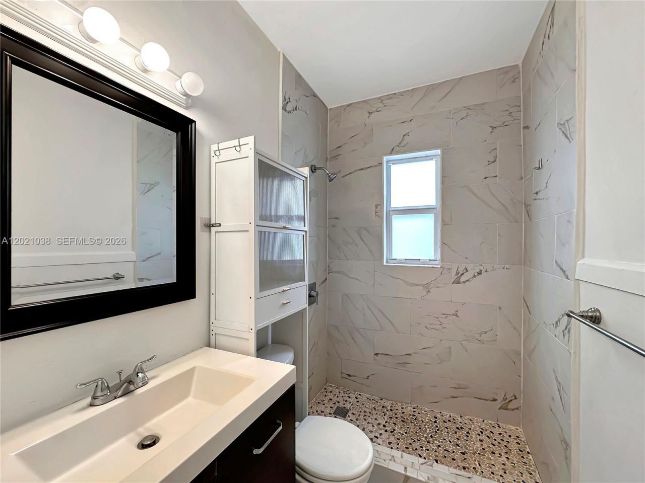 965 Bay Dr , Unit 4, Miami Beach, FL 33141 Photo