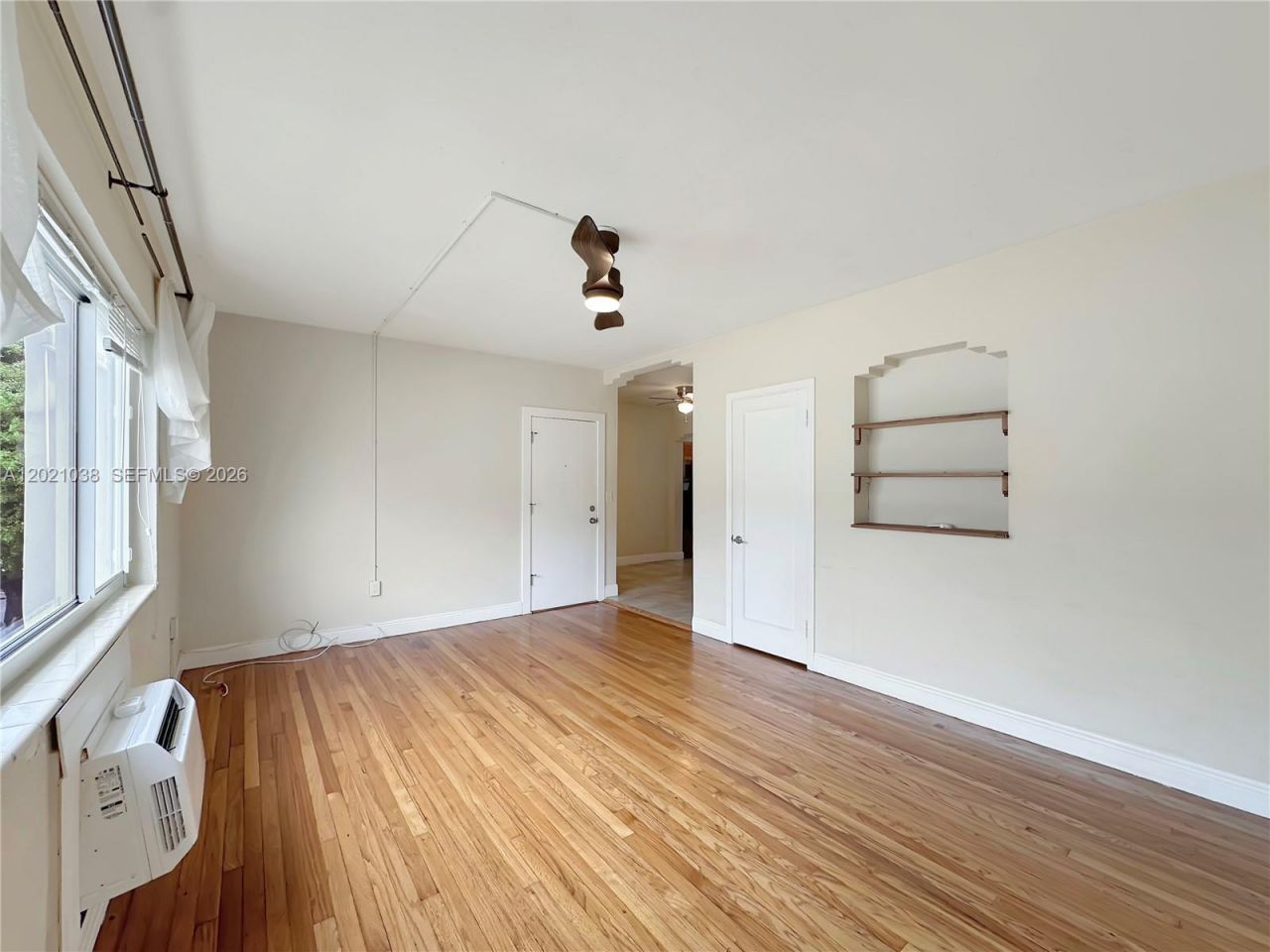 965 Bay Dr , Unit 4, Miami Beach, FL 33141 Photo