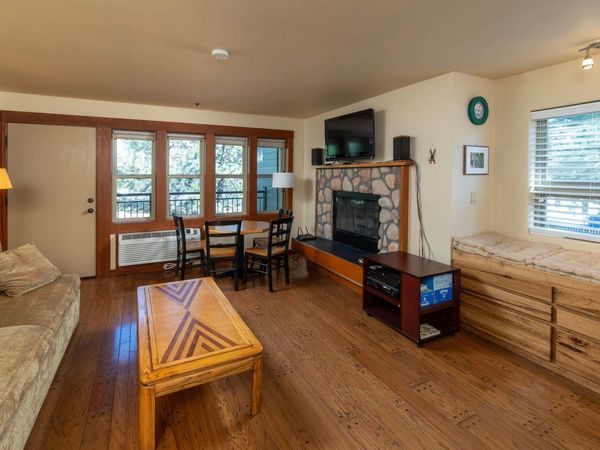18575 SW Century Drive, Unit 2018, Bend, OR 97702
