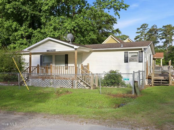 175 Pine Cone Lane , Blounts Creek, NC 27814