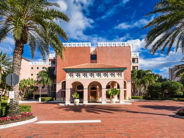 120 SE 5th Avenue, Boca Raton, FL 33432