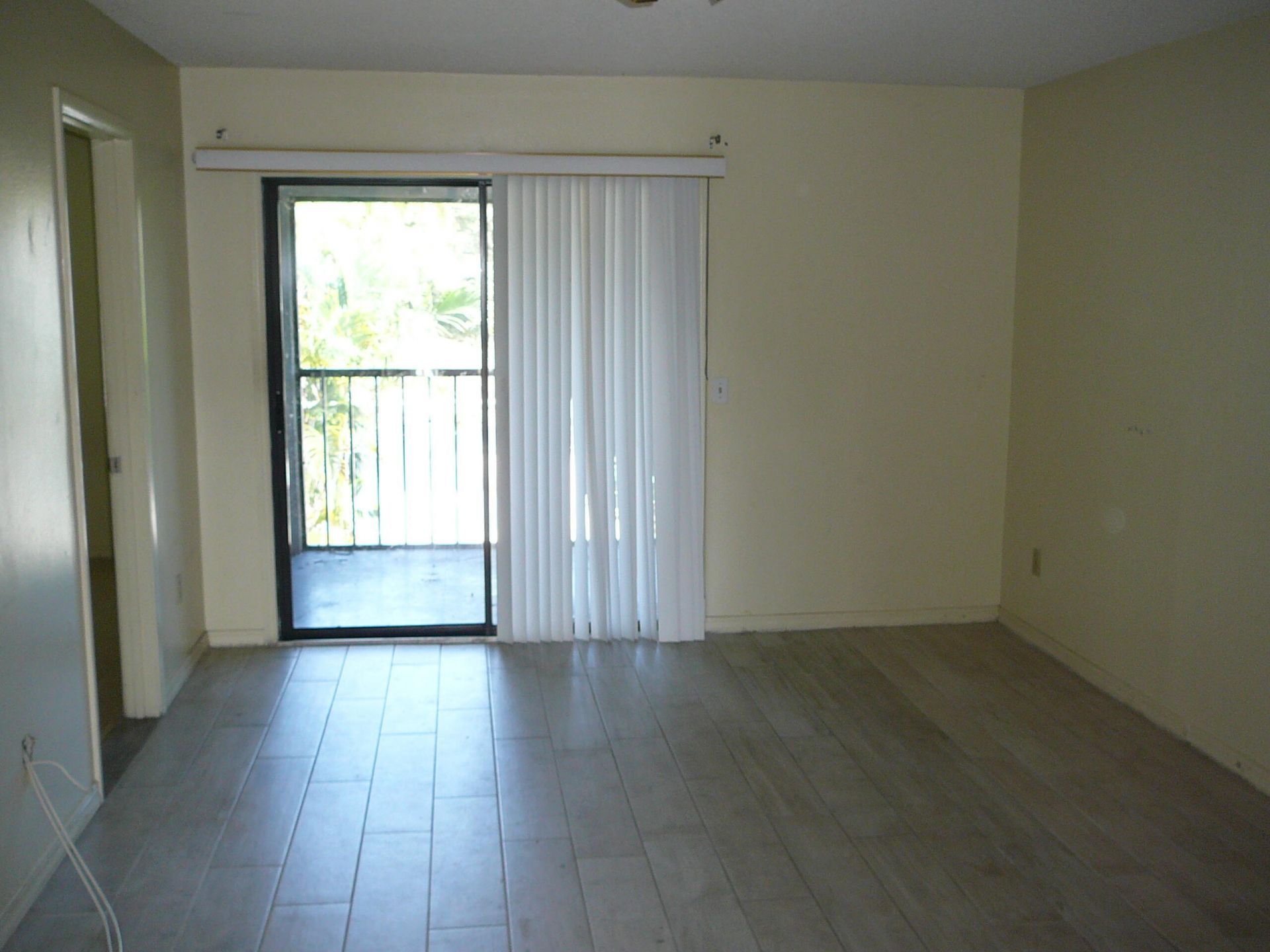 617 Ixoria Avenue, Fort Pierce, FL 34982 Photo