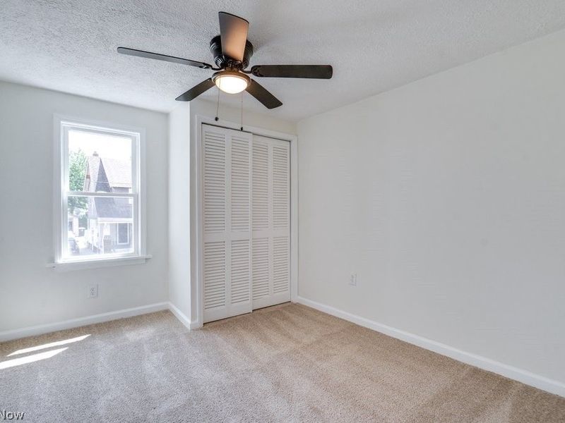 2406 Tampa Avenue, Cleveland, OH 44109 Photo 10