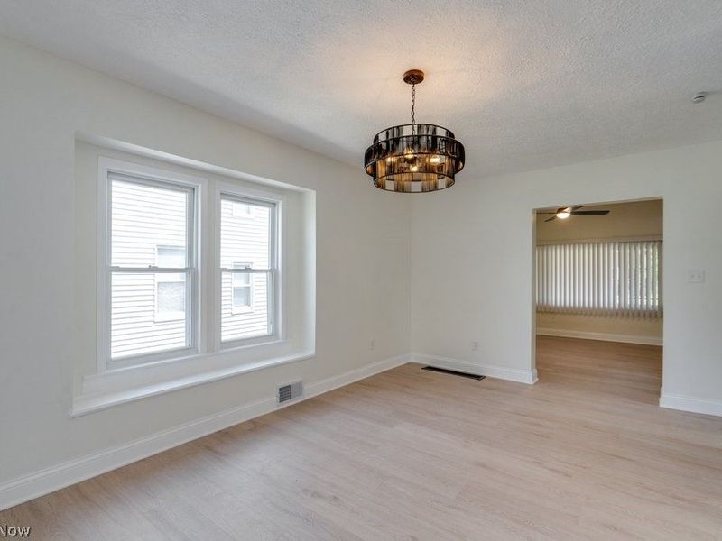2406 Tampa Avenue, Cleveland, OH 44109 Photo 8