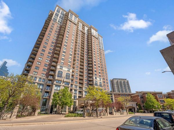500 E Grant Street, Unit 1402, Minneapolis, MN 55404