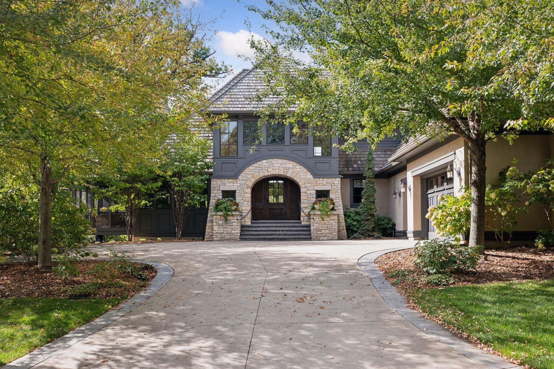 425 Carpenters Point , Wayzata, MN 55391