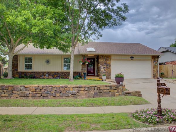 8011 S Date Place , Broken Arrow, OK 74011