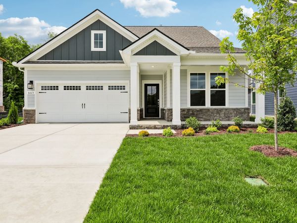 6023 Bloom Street , Rockvale, TN 37153