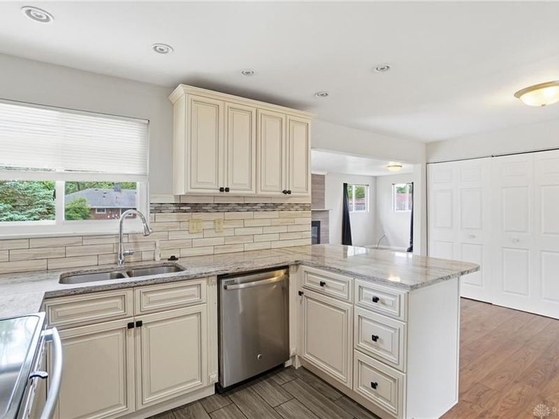 5061 Packard Drive, Huber Heights, OH 45424 Photo 15