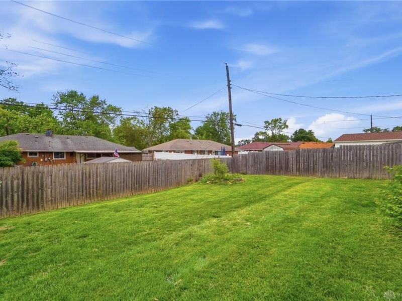 5061 Packard Drive, Huber Heights, OH 45424 Photo 43