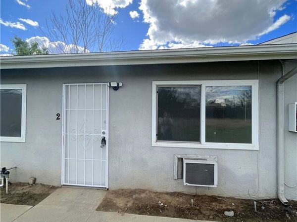 21808 Walnut Avenue, Grand Terrace, CA 92313