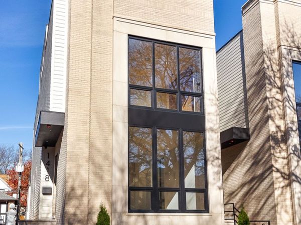 1418 W Warner Avenue , Chicago, IL 60613