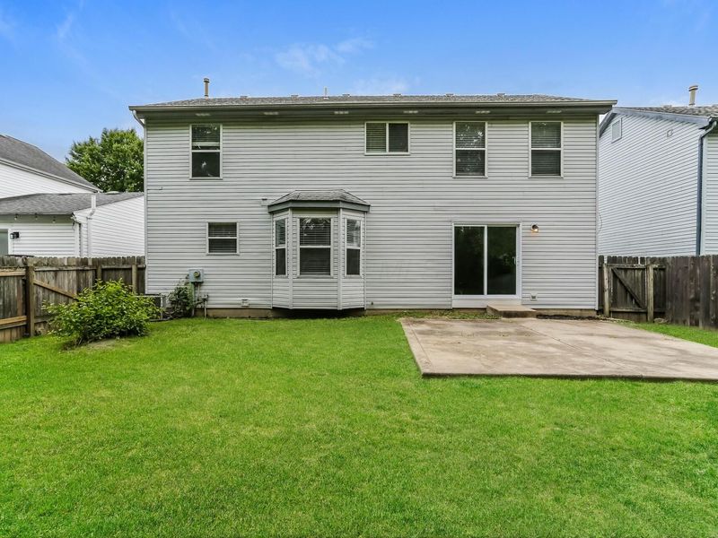 5900 Winshire Drive , Canal Winchester, OH 43110 Photo 15