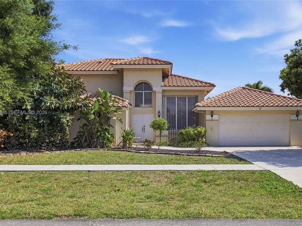 9612 N Carousel Cir N , Boca Raton, FL 33434