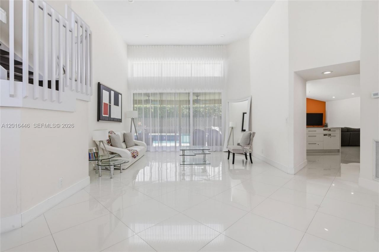 9612 N Carousel Cir N , Boca Raton, FL 33434 Photo