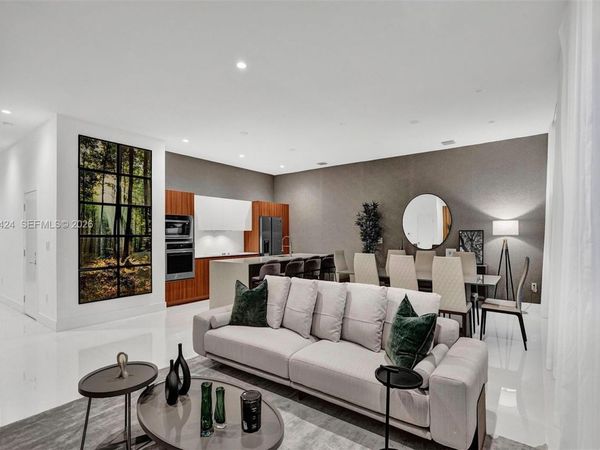 1801 NE 13th St , Unit 1821, Fort Lauderdale, FL 33304