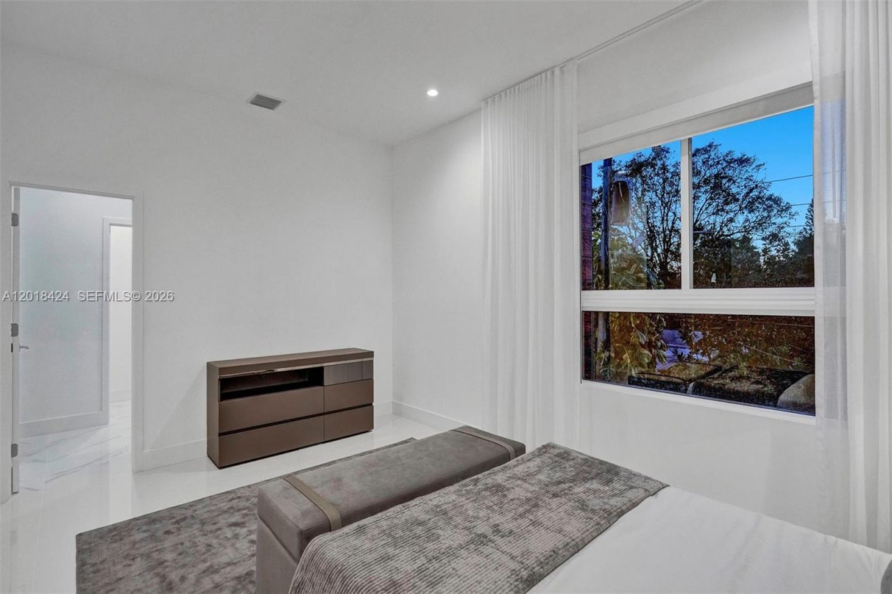 1801 NE 13th St , Unit 1821, Fort Lauderdale, FL 33304 Photo