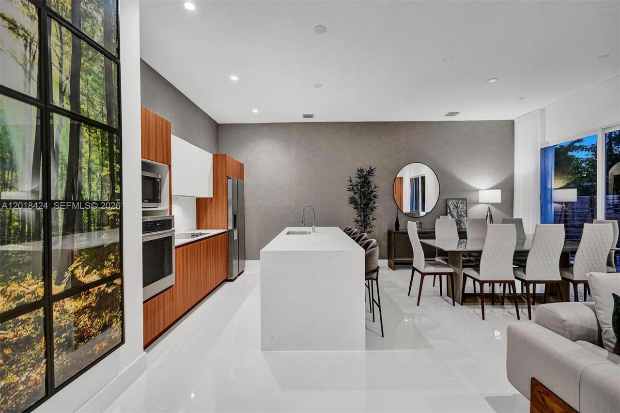 1801 NE 13th St , Unit 1821, Fort Lauderdale, FL 33304 Photo